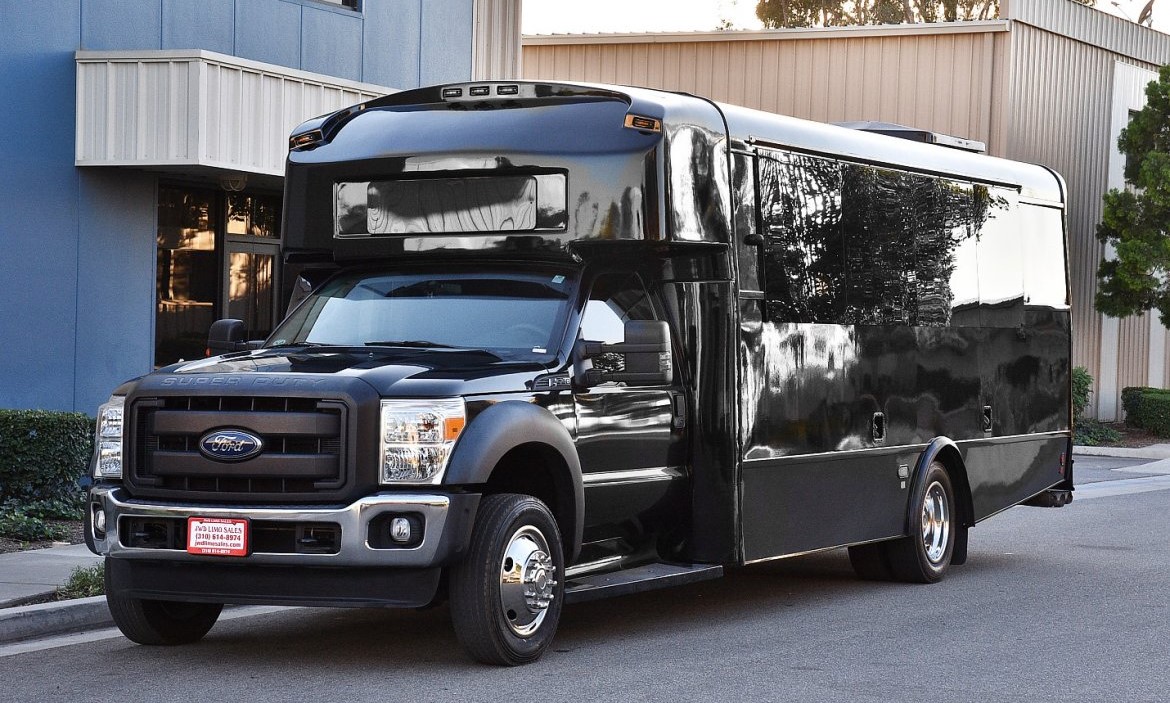 Coach, Limo Bus